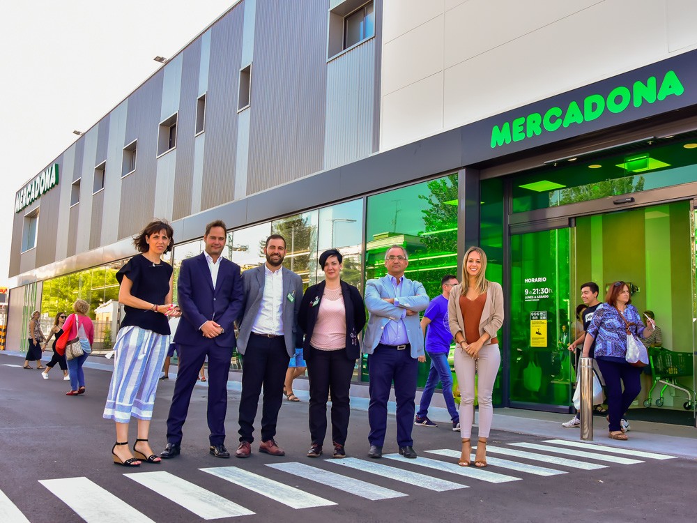Mercadona inaugura un nuevo modelo de tienda eficiente en Torrejón de Ardoz