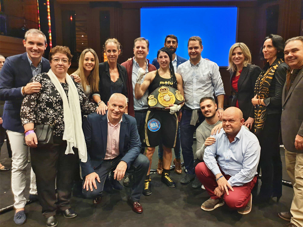 La torrejonera Miriam Gutiérrez entra en la historia del Boxeo al proclamarse campeona del Mundo del peso ligero