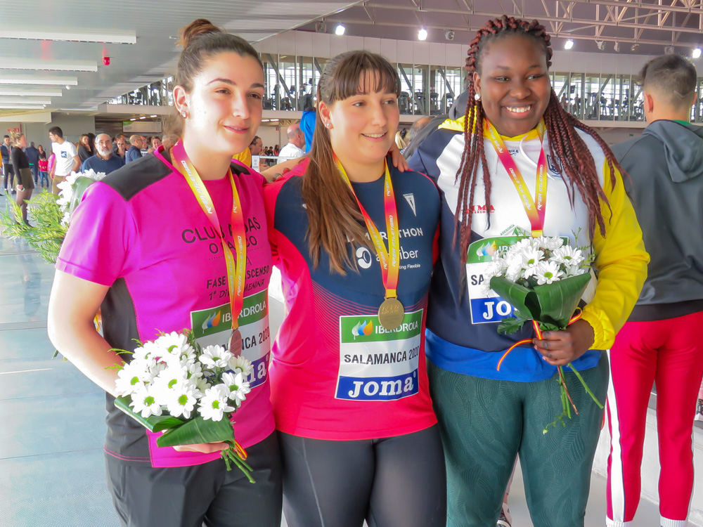 Las atletas de Torrejón de Ardoz Olivia Casillas y Andrea Moreno le dan al deporte del municipio dos nuevas alegrías 