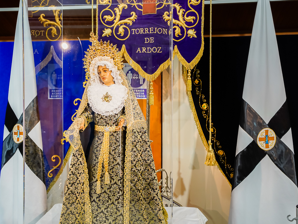 El Museo de la Ciudad acoge la exposición de la Hermandad de la Veracruz y Nuestra Señora de la Soledad, uno de los actos con motivo de la Coronación de la Virgen de Nuestra Señora de la Soledad, que tendrá lugar en el mes de mayo 