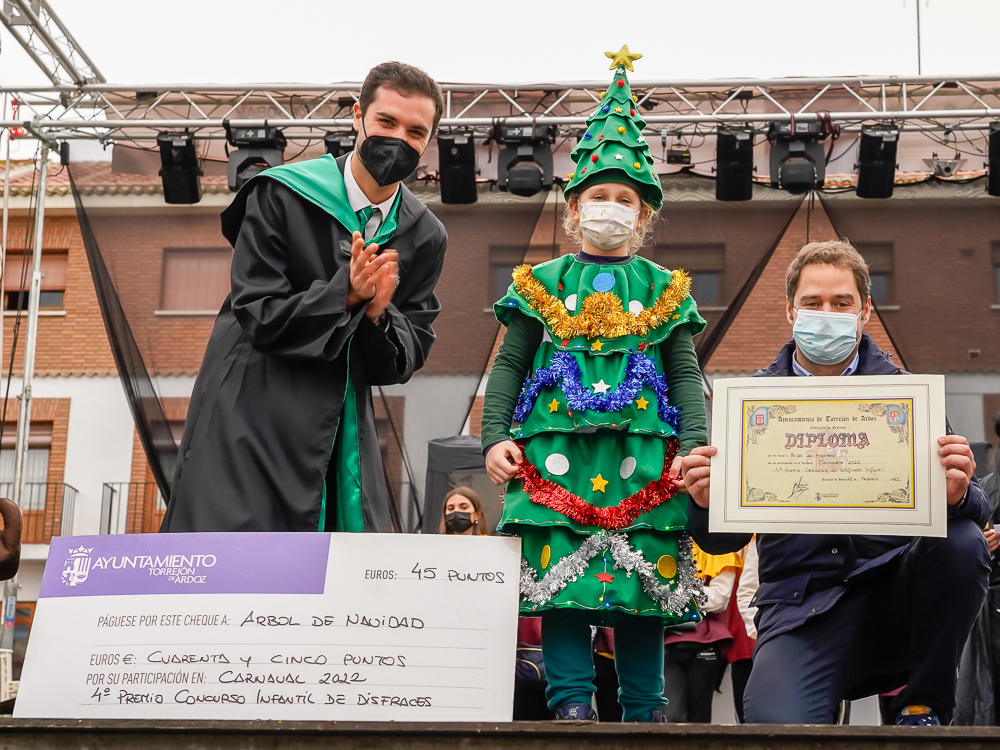 Carnavales 2022 - Concurso Infantil: Cuarto Premio: Árbol De Navidad