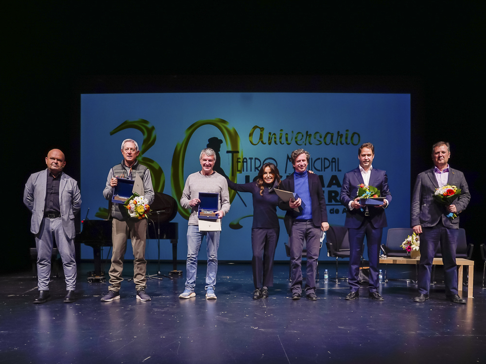 El Teatro Municipal José Mª Rodero conmemora su 30º aniversario con un emotivo acto que contó con la presencia de los actores Josema Yuste, Gabino Diego, Blanca Marsillach y Jesús Cisneros