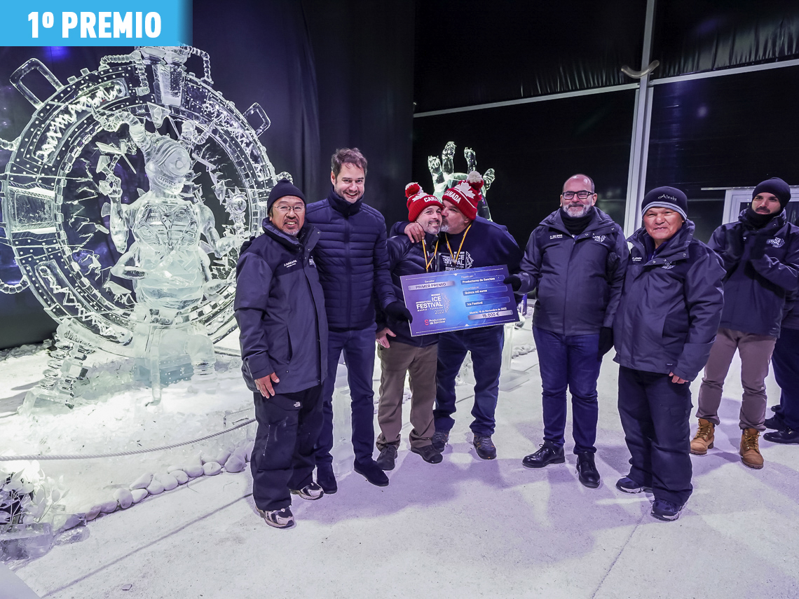 “Invasión de dimensiones”, del equipo 11 de Canadá, conformado por Jean-François Gauthier y Julien Doré ha sido la gran triunfadora del Ice Festival