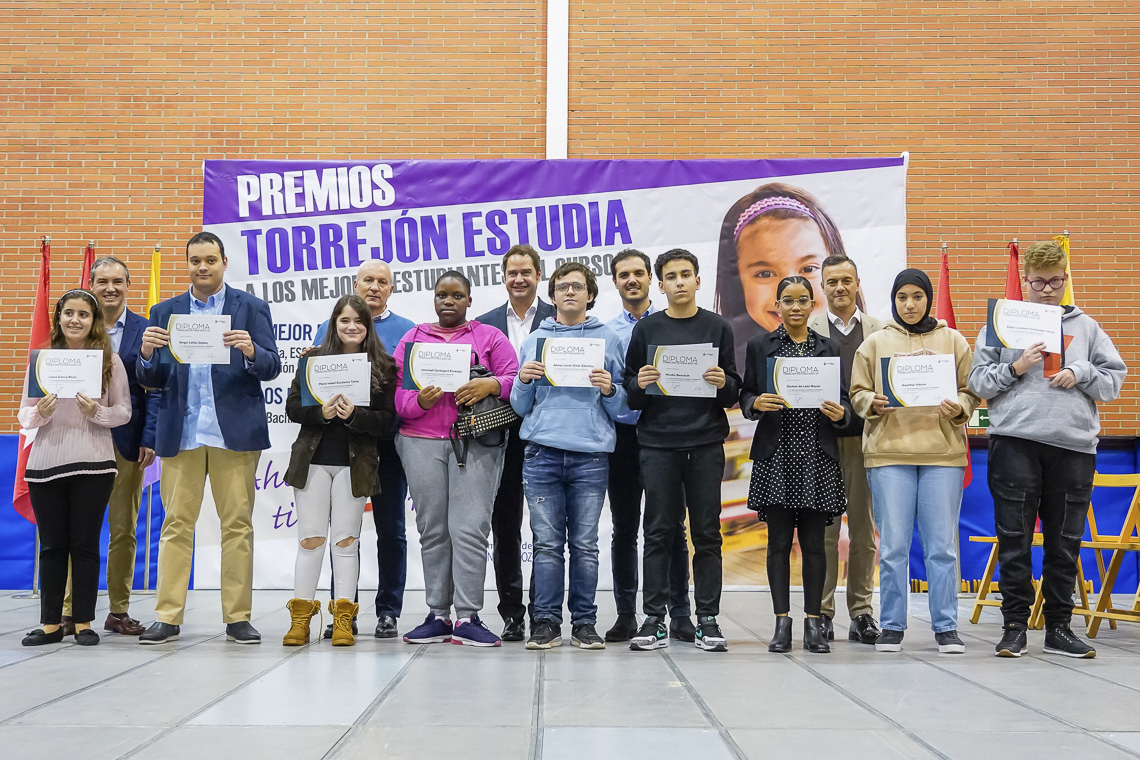 14ª edición de los Premios Torrejón Estudia - Esfuerzo y Superación Secundaria