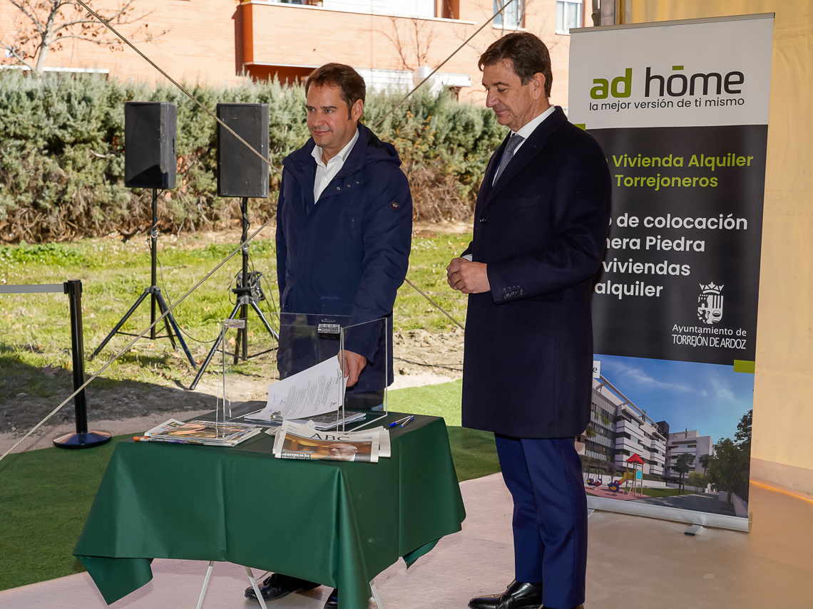 Colocada la primera piedra de las 150 viviendas de la 1ª fase del Plan Vivienda Alquiler para Torrejoneros que construye el Ayuntamiento de Torrejón de Ardoz
