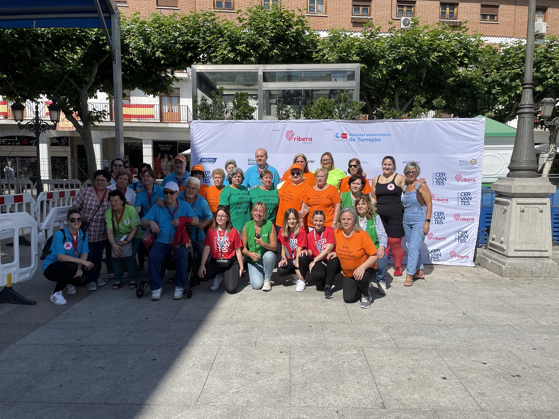La VI edición del Camino de Cervantes finalizó ayer domingo con la última ruta que salió desde el Hospital Universitario de Torrejón y terminó en la Plaza Mayor