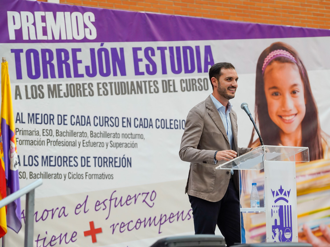 El alcalde de Torrejón de Ardoz destacó que Torrejón Estudia es una motivación más para los estudiantes de la ciudad