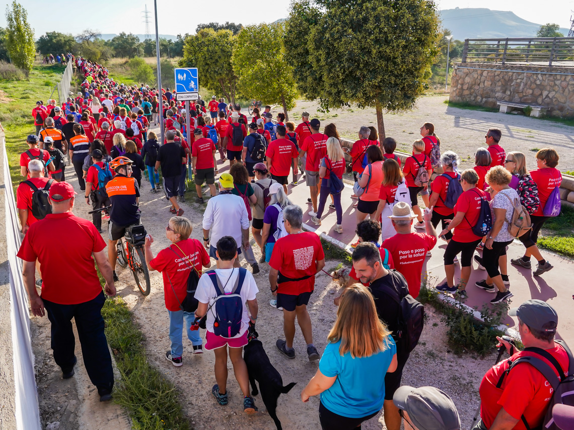 Más de 800 personas que participaron en la etapa inaugural del VII Camino de Cervantes