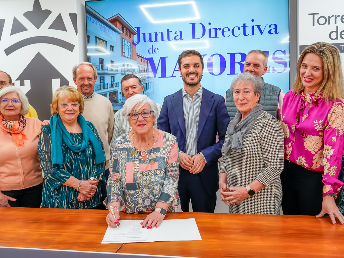 Mari Carmen González reelegida presidenta de la nueva Junta Directiva de Mayores de Torrejón de Ardoz