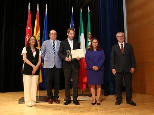 Torrejón de Ardoz premiado con la Escoba de Oro por la mejora de la limpieza viaria y en reconocimiento a los méritos conseguidos en el desarrollo de prácticas medioambientales sostenibles