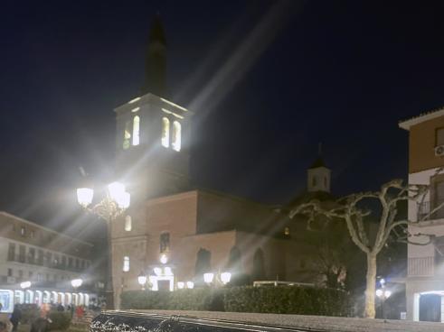 Mejorada la iluminación ornamental de la iglesia San Juan Evangelista situada en la Plaza Mayor de Torrejón de Ardoz