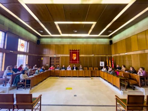 El alcalde, Alejandro Navarro Prieto, se reúne con directores de los 21 colegios públicos de Torrejón de Ardoz