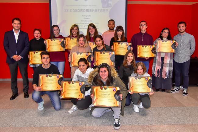 Entregados los premios el concurso juvenil Mari Puri Express 2.0,