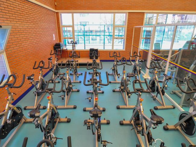 El Ayuntamiento de Torrejón de Ardoz fomenta la práctica deportiva entre los vecinos con descuentos en los alquileres de instalaciones y bajadas de precio en algunas actividades