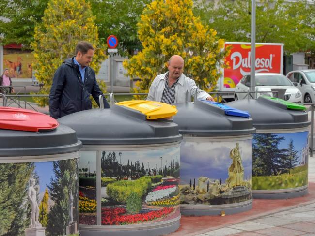 Soterrados 118 nuevos contenedores de basura, papel-cartón, vidrio y plástico 