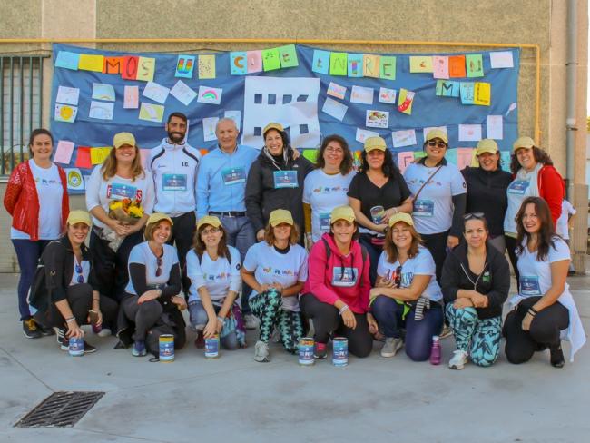 El CEIP Giner de los Ríos se sumó a la carrera “La Vuelta al Cole” contra la leucemia infantil en la que participaron cerca de 900 colegios de toda España