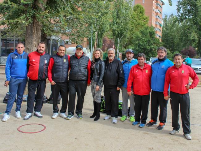 El Parque Las Veredillas acogió las finales del Torneo de Petanca ‘Memorial Juan Pedro’