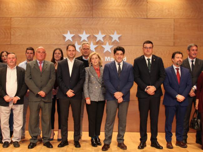 El alcalde de Torrejón de Ardoz suscribe un acuerdo con la Comunidad de Madrid y el Gobierno de España que permitirá la rehabilitación de hasta 1.075 viviendas de la ciudad