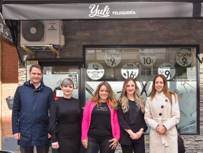 Yuli Peluquería, servicios profesionales de peluquería y manicura a buen precio 