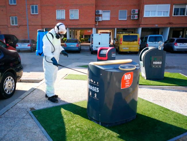 Trabajos de desinfección realizados por el Servicio de Limpieza Municipal