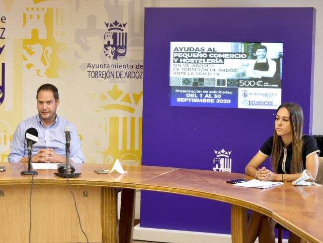 El Ayuntamiento ayudará con 500 euros al pequeño comercio y hostelería sin veladores para hacer frente a las consecuencias provocadas por la crisis del coronavirus  