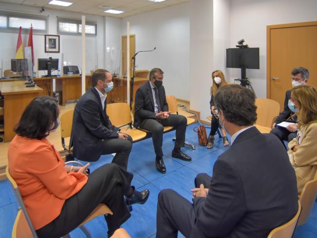 Visita del consejero de Justicia, Interior y Víctimas