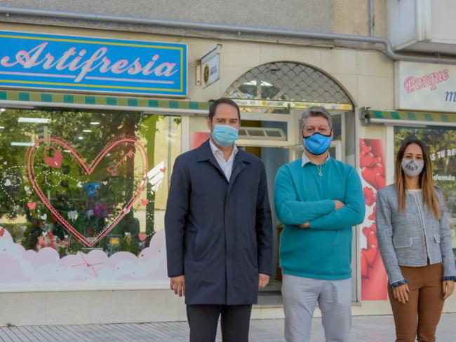 se recomienda comprar las flores para ese día tan especial en las floristerías de Torrejón de Ardoz por la atención personalizada
