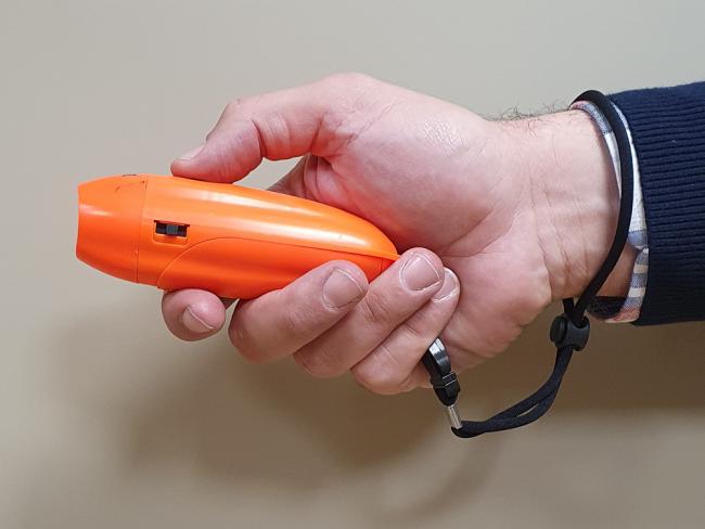 Silbatos electrónicos