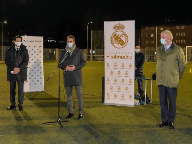Visita a la escuela sociodeportiva de la Fundación Real Madrid