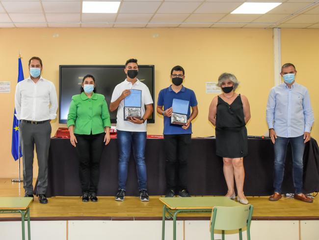 Dos alumnos torrejoneros del IES Isaac Peral, ganadores del Premio Internacional “Diplomacy Award”