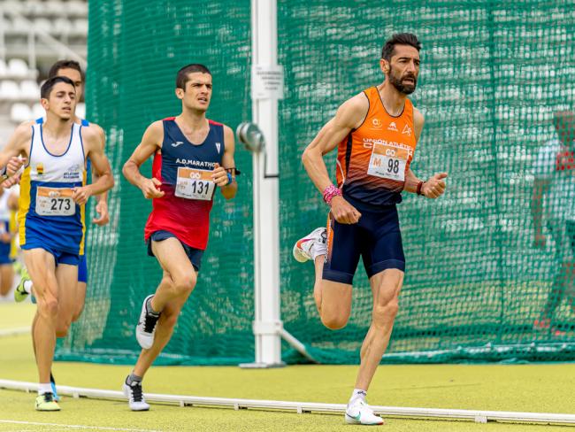 Juan José Crespo, tricampeón mundial de atletismo y concejal de Seguridad y Protección Civil del Ayuntamiento de Torrejón de Ardoz, récord de España 800 metros en +45 años 
