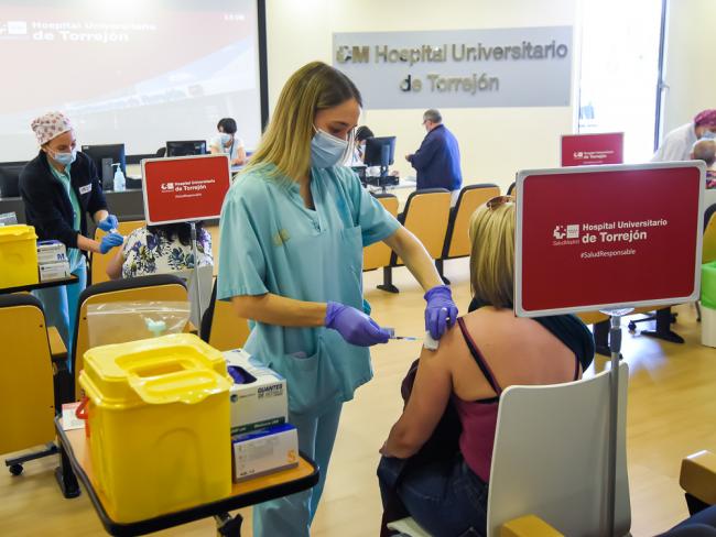 Vacunación Hospital de Torrejón