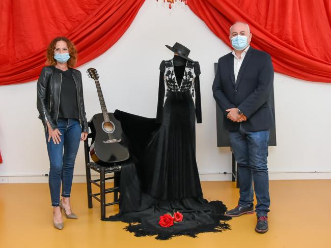 La Caja del Arte acoge la exposición “Vestuario de danza de Aída Gómez”, un recorrido por su trayectoria profesional a través de los trajes utilizados en sus espectáculos 