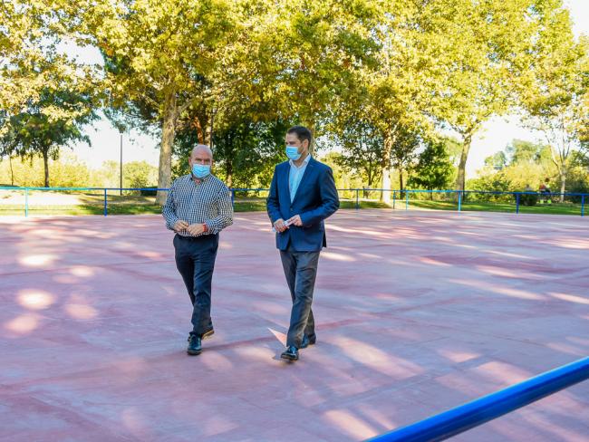 Pista de patinaje del Parque Fresnos