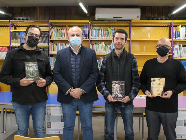  Presentación de libros de autores locales