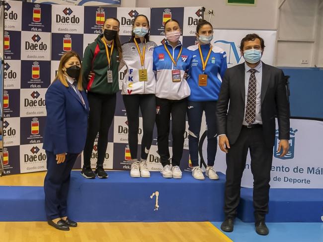 La torrejonera Verónica Horcajuelo, medalla de bronce en el Campeonato de España de karate en categoría Junior -48 kilos