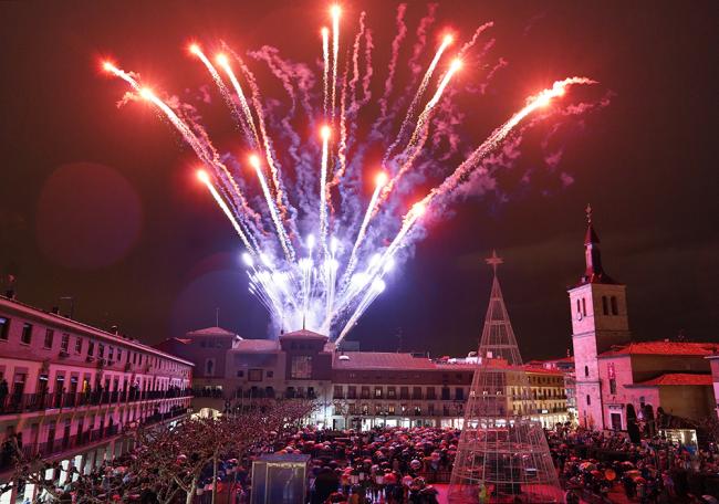 Torrejón de Ardoz hizo un espectacular recibimiento a Sus Majestades los Reyes Magos con la Gran Cabalgata de Reyes de Luz, a pesar de la lluvia  