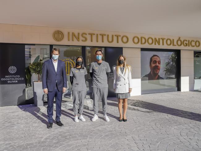 “Instituto Odontológico Oliver”