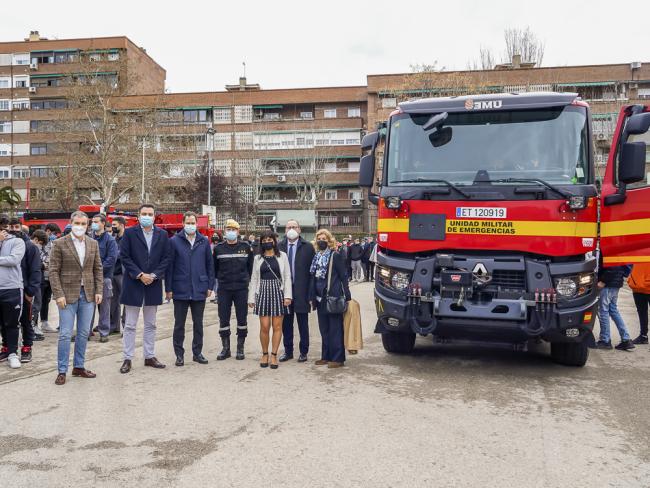 La Unidad Militar de Emergencias ha participado en las I Jornadas Técnicas de Formación Profesional organizadas por el IES Isaac Peral