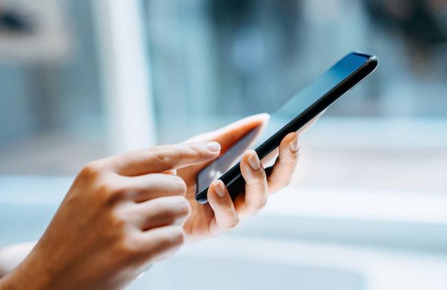 El Ayuntamiento de Torrejón de Ardoz adquiere una nueva aplicación y 23 nuevos dispositivos para mujeres víctimas de violencia de género