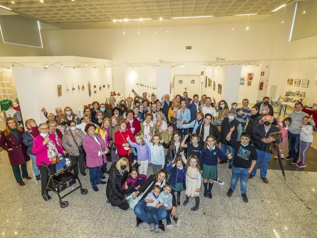  Exposición de fin de curso de los talleres plásticos y artísticos 
