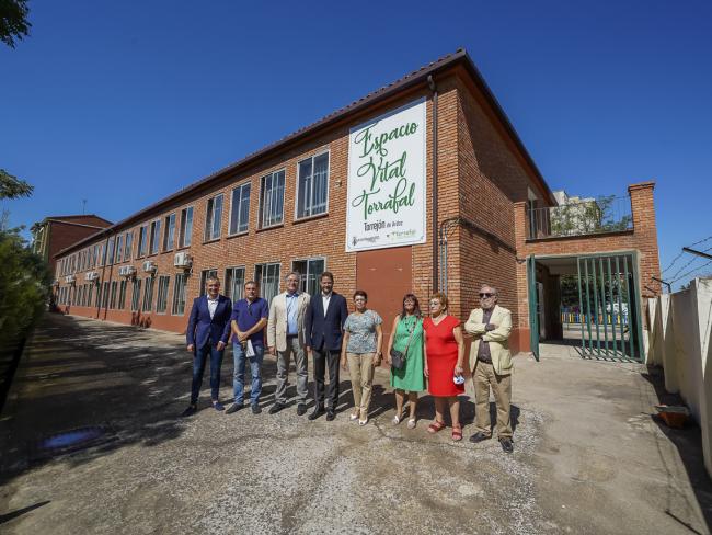 Espacio Vital Torrafal entra en funcionamiento, estrenando unas magníficas instalaciones, cedidas a iniciativa del alcalde, para ayudar a los torrejoneros afectados por el alzheimer y sus familias