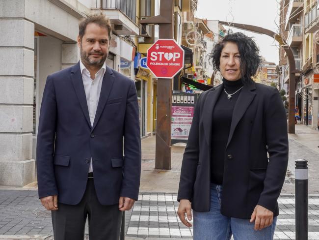 Torrejón de Ardoz se suma a la campaña Municipios contra el Maltrato: Tolerancia Cero e instala señalética en sus calles contra la violencia de género 