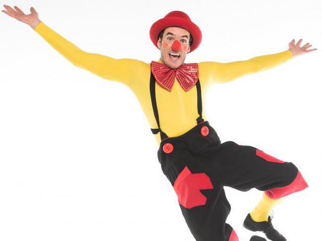 Mañana domingo, 18 de diciembre, a las 13:00 horas, el Parque Mágicas Navidades acogerá el espectáculo gratuito “El payaso Tallarín” del grupo infantil CantaJuego