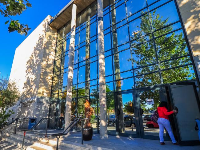 El área de Voluntariado del Ayuntamiento de Torrejón de Ardoz organiza “Tiempo de Reencuentro”, un programa participativo desempeñado por voluntarios de la ciudad y entidades sociales