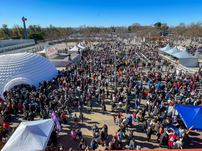 Las actividades municipales con motivo del Día de la Tortilla volvieron a batir récord de participación en una espléndida jornada marcada por el buen tiempo y un gran ambiente familiar