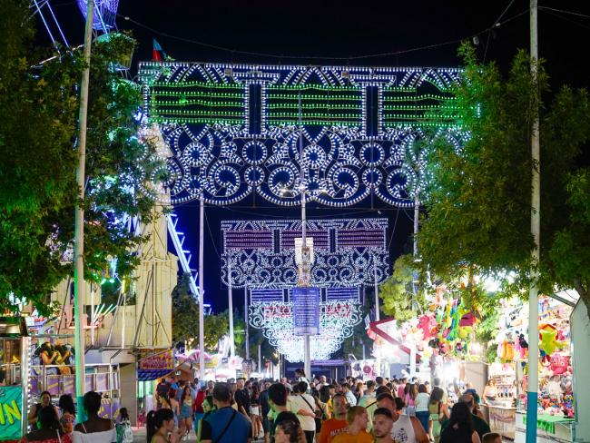 El Ayuntamiento establecerá en las Fiestas Populares una franja sin ruido para las personas con autismo e hipersensibilidad auditiva 