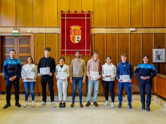 Entregados los diplomas a los alumnos de 4º de la ESO que han realizado unas prácticas formativas en la Policía Local de Torrejón de Ardoz 