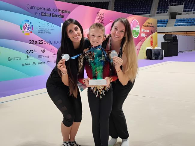 El torrejonero Saúl Rodríguez Copé logra cuatro medallas en el Campeonato de España de gimnasia rítmica masculina