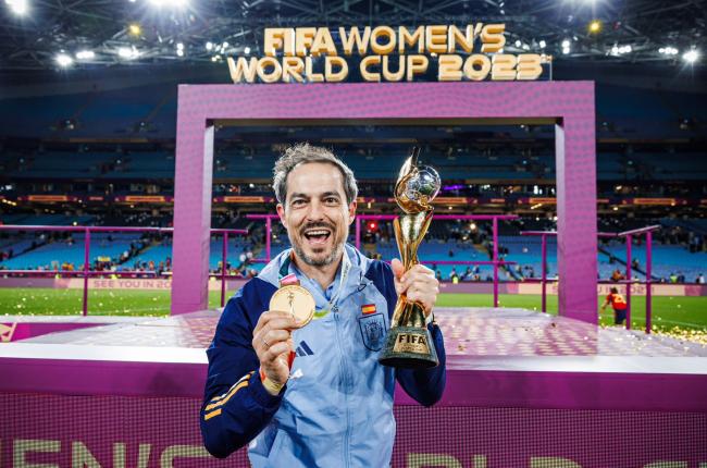 El entrenador torrejonero, Kenio Gonzalo, miembro del cuerpo técnico de la selección española que se ha proclamado campeona del mundo